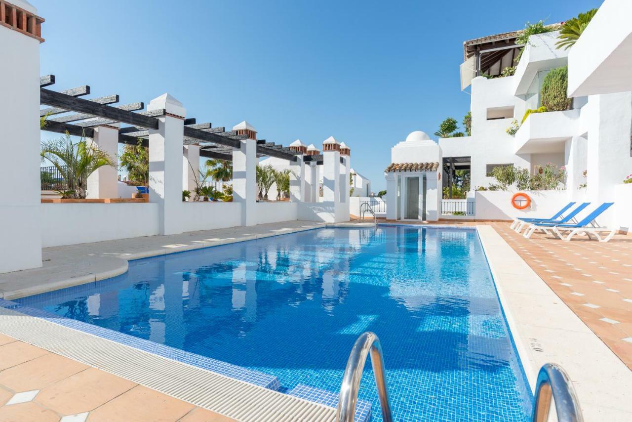 Luxury Duplex- 7 Minutes From The Beach Torremolinos Exterior photo