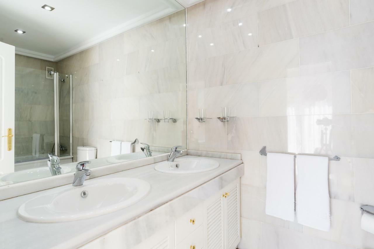 Luxury Duplex- 7 Minutes From The Beach Torremolinos Exterior photo